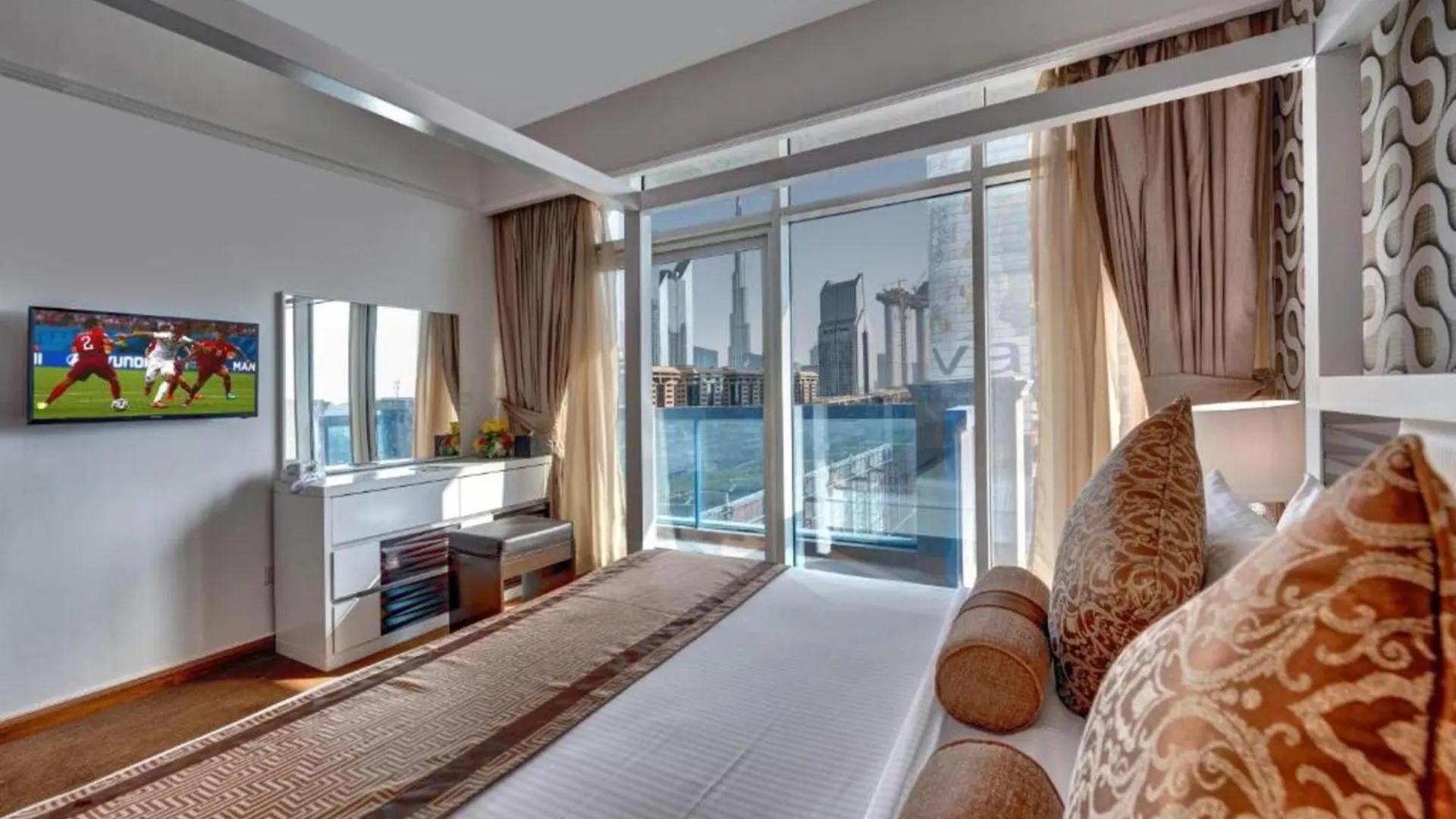 Emirates Grand Residences Dubai