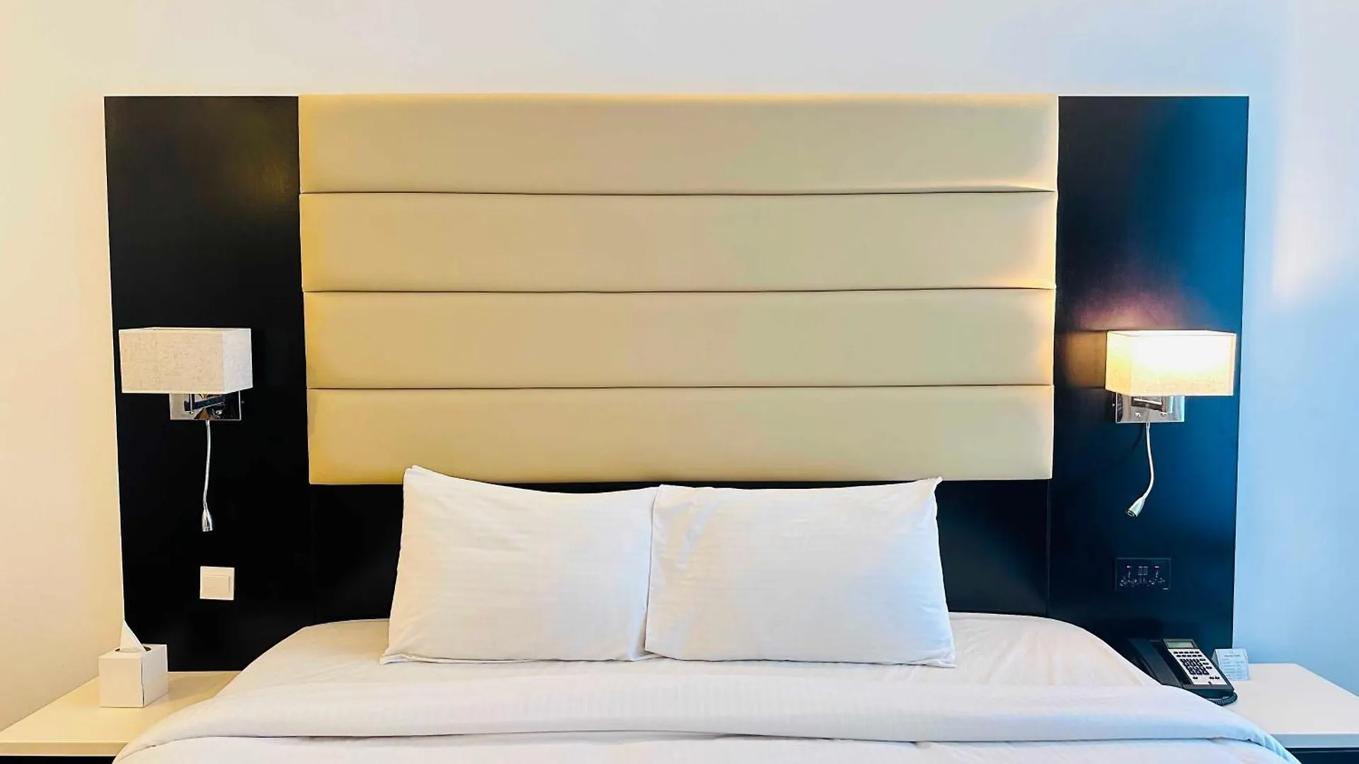 **** Hotel Emirates Grand Residences Dubai United Arab Emirates